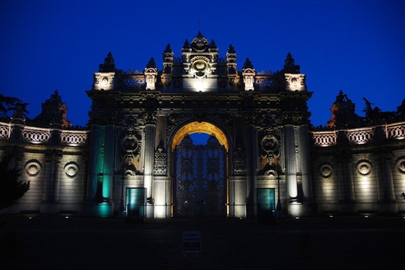 Dolmabahce Palace: History, Importance And Guide 5