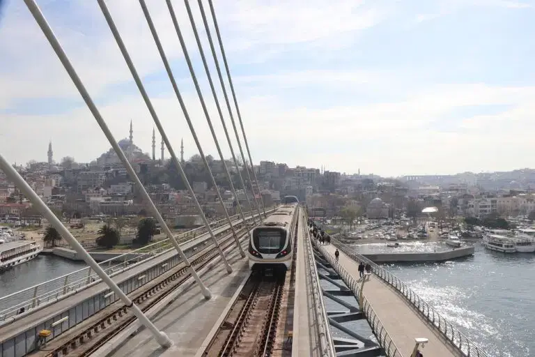 6 Hotels near Istanbul Airports ( New + Sabiha Gökçen) 1 6 Hotels near Istanbul Airports ( New + Sabiha Gökçen) 7