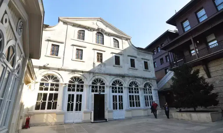 6 important churches in Istanbul + Schedule 5 6 important churches in Istanbul + Schedule 8