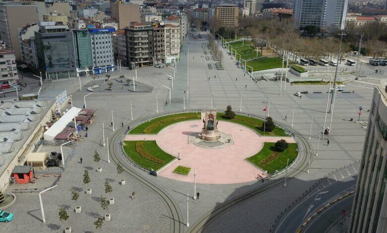 Streets in Istanbul - The most popular and lively squares 4