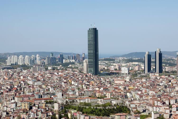 Sapphire gökdeleninin içi