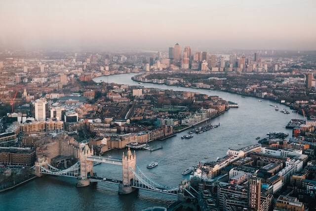 istanbul vs london