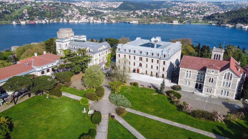 Boğaziçi University hosts international students.